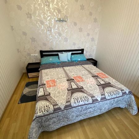 Podillia Modern Apartment Vinnitsa Eksteriør bilde