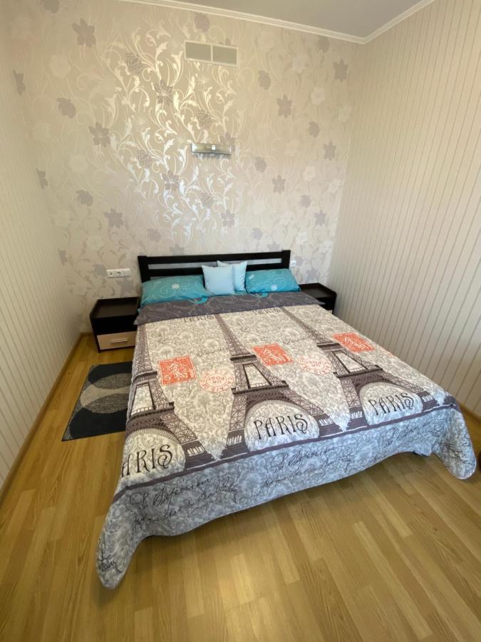 Podillia Modern Apartment Vinnitsa Eksteriør bilde